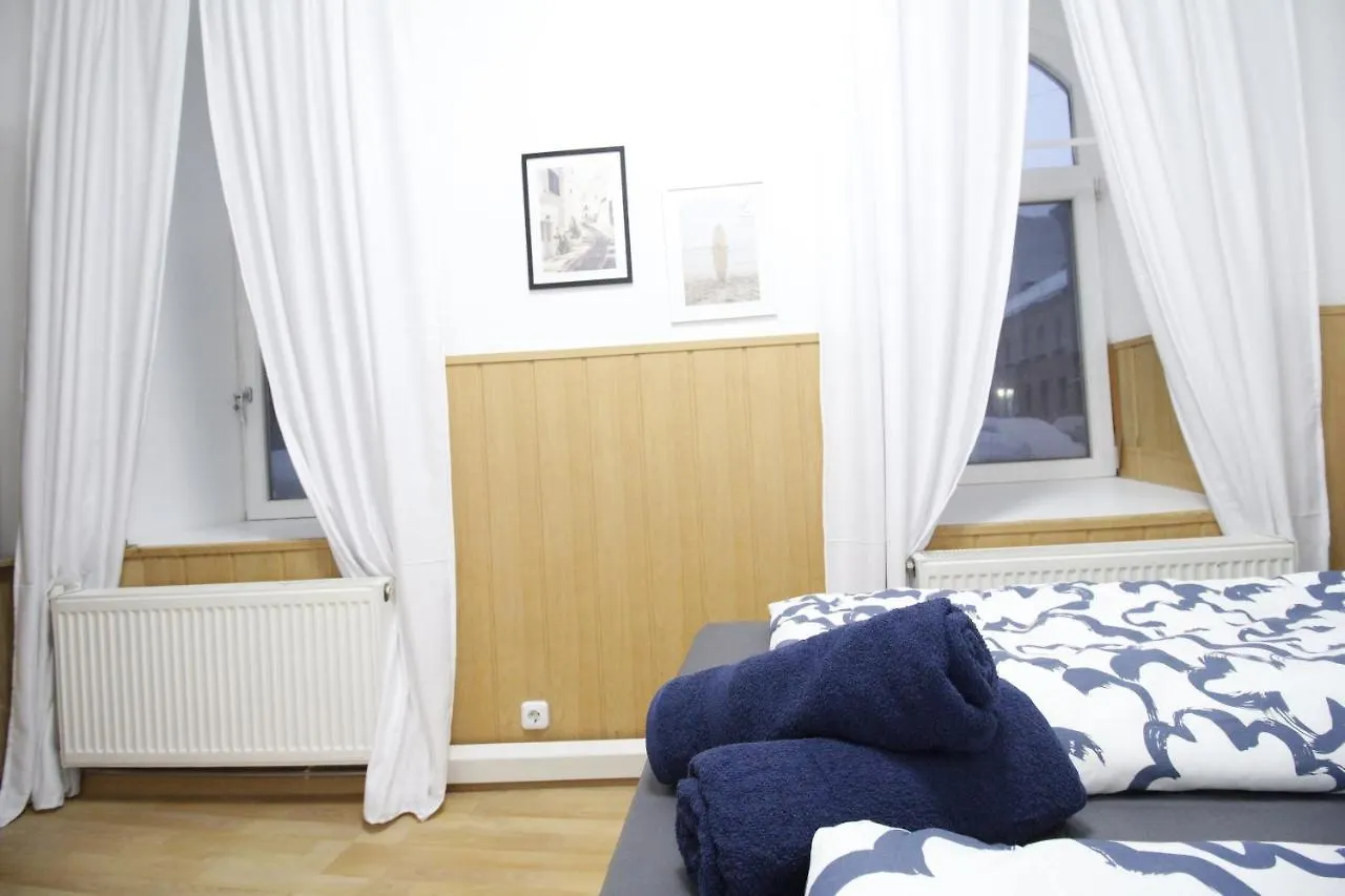 Premier Double Room Th A Vienne Appartement